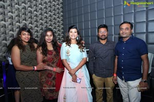 Actress Veena Vijendar Birthday Party at Hilife