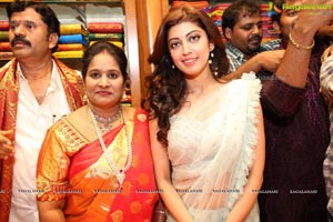 Pranitha, Naini Narshimha Reddy Inaugurates Videms Silks