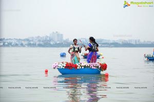 Bathukamma on Water in the Hussain Sagar