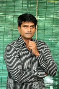 Ravi Babu's Aaviri Press Meet