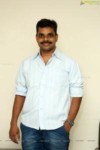 Evvarikee Cheppoddu Press Meet