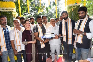 Gopichand-Tamannaah-Sampath Nandi Film Muhurat