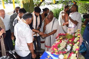 Gopichand-Tamannaah-Sampath Nandi Film Muhurat