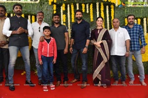 Gopichand-Tamannaah-Sampath Nandi Film Muhurat