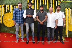 Gopichand-Tamannaah-Sampath Nandi Film Muhurat