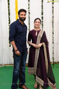 Gopichand-Tamannaah-Sampath Nandi Film Muhurat