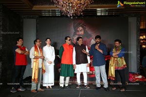 T Subbirami Reddy Felicitates 'Sye Raa' Team