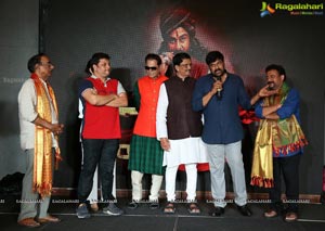 T Subbirami Reddy Felicitates 'Sye Raa' Team