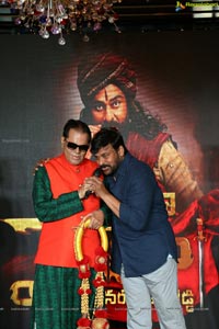 T Subbirami Reddy Felicitates 'Sye Raa' Team