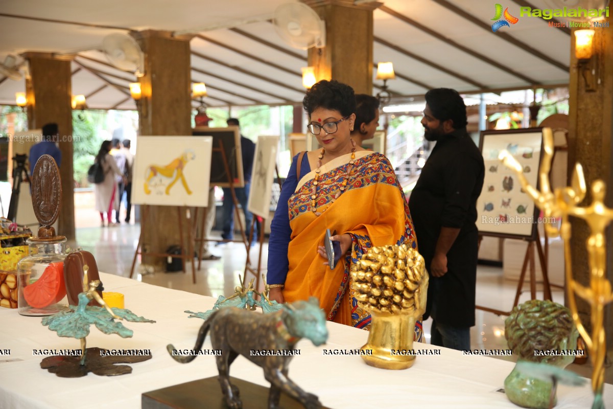 Paintings & Sculptures Art Show of Bindhu