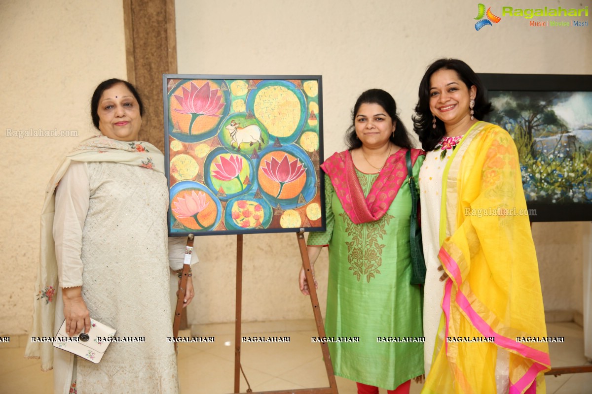 Paintings & Sculptures Art Show of Bindhu