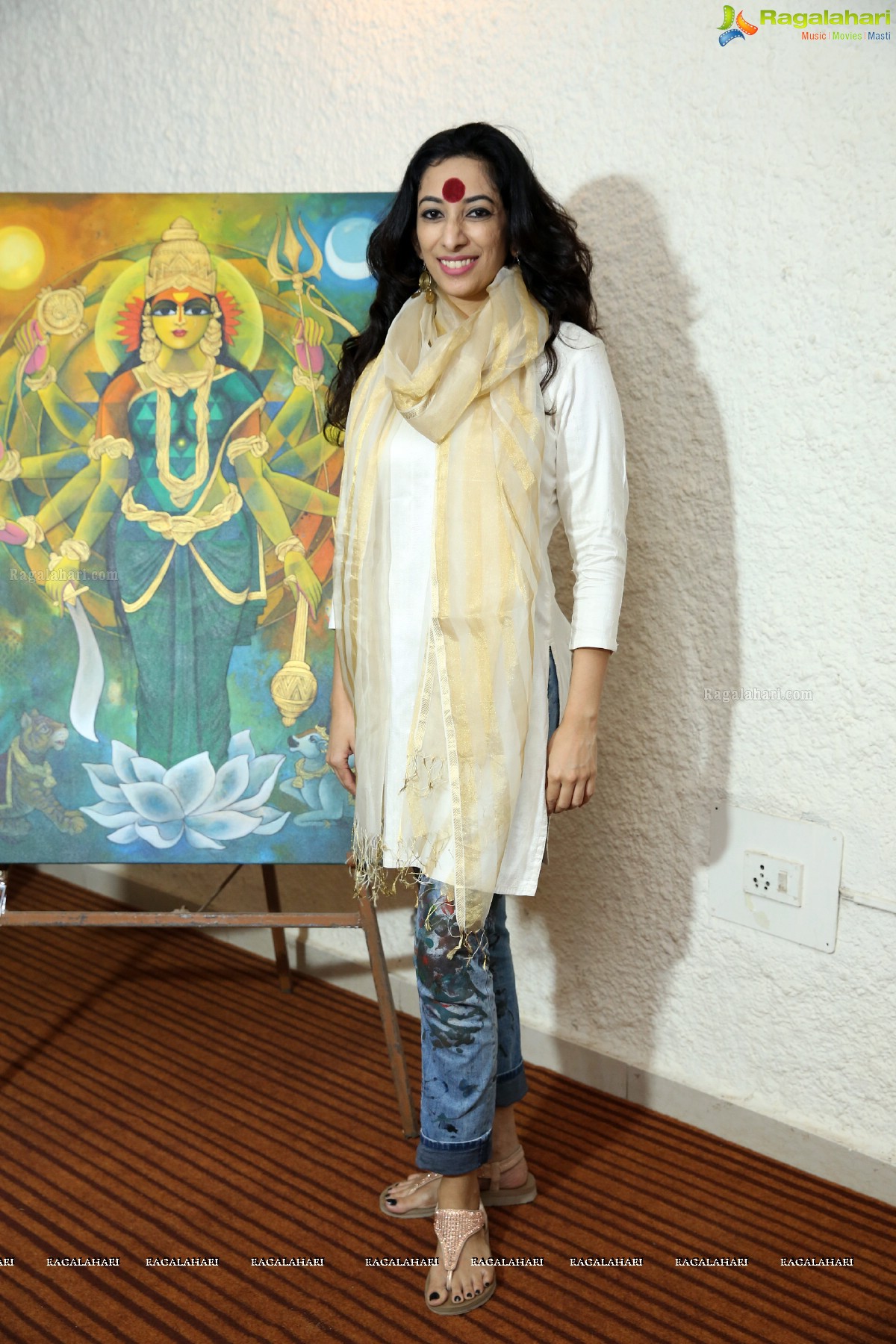 Paintings & Sculptures Art Show of Bindhu