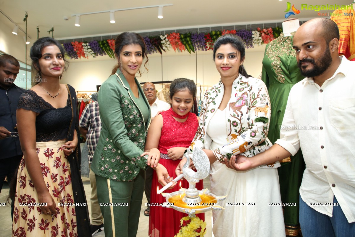 Endless Knot Handloom Store Launch