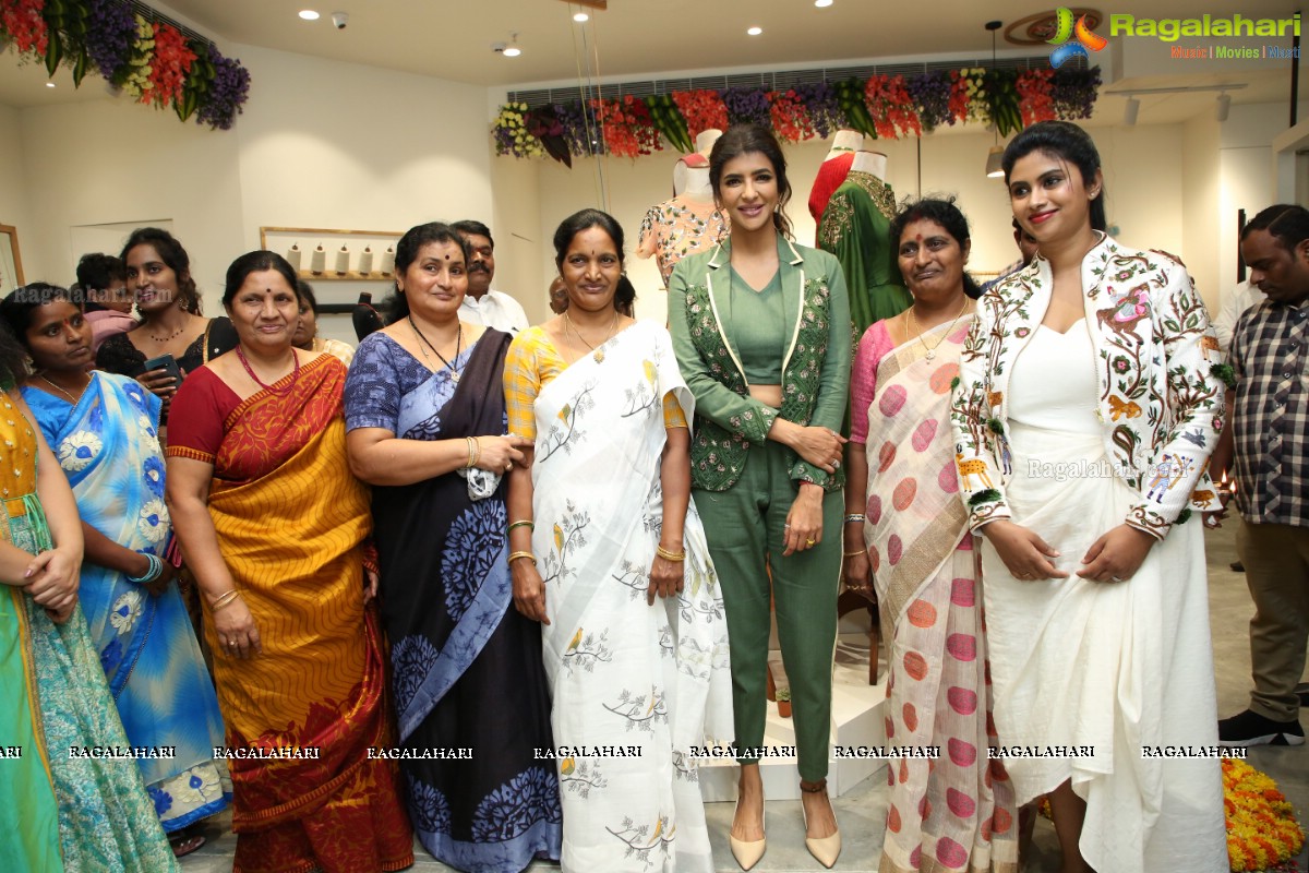 Endless Knot Handloom Store Launch