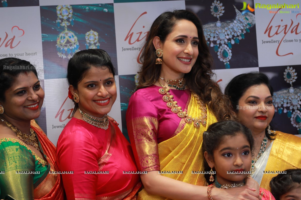 Hiya Designer Jewellery Showroom Launch in Tirupati