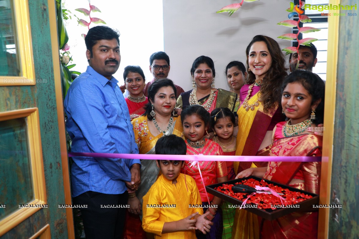 Hiya Designer Jewellery Showroom Launch in Tirupati