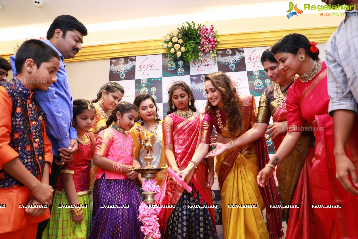 Hiya Designer Jewellery Showroom Launch in Tirupati