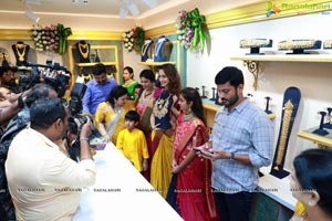 Hiya Designer Jewellery Showroom Launch