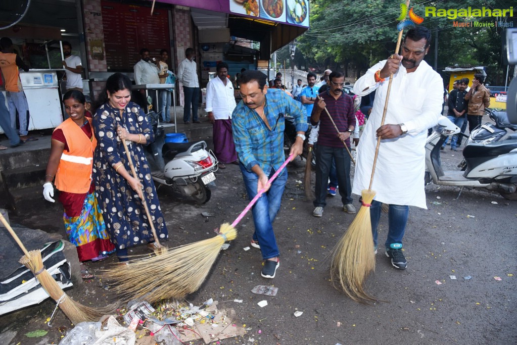 MAA Team Takes Part in Cleanliness Program