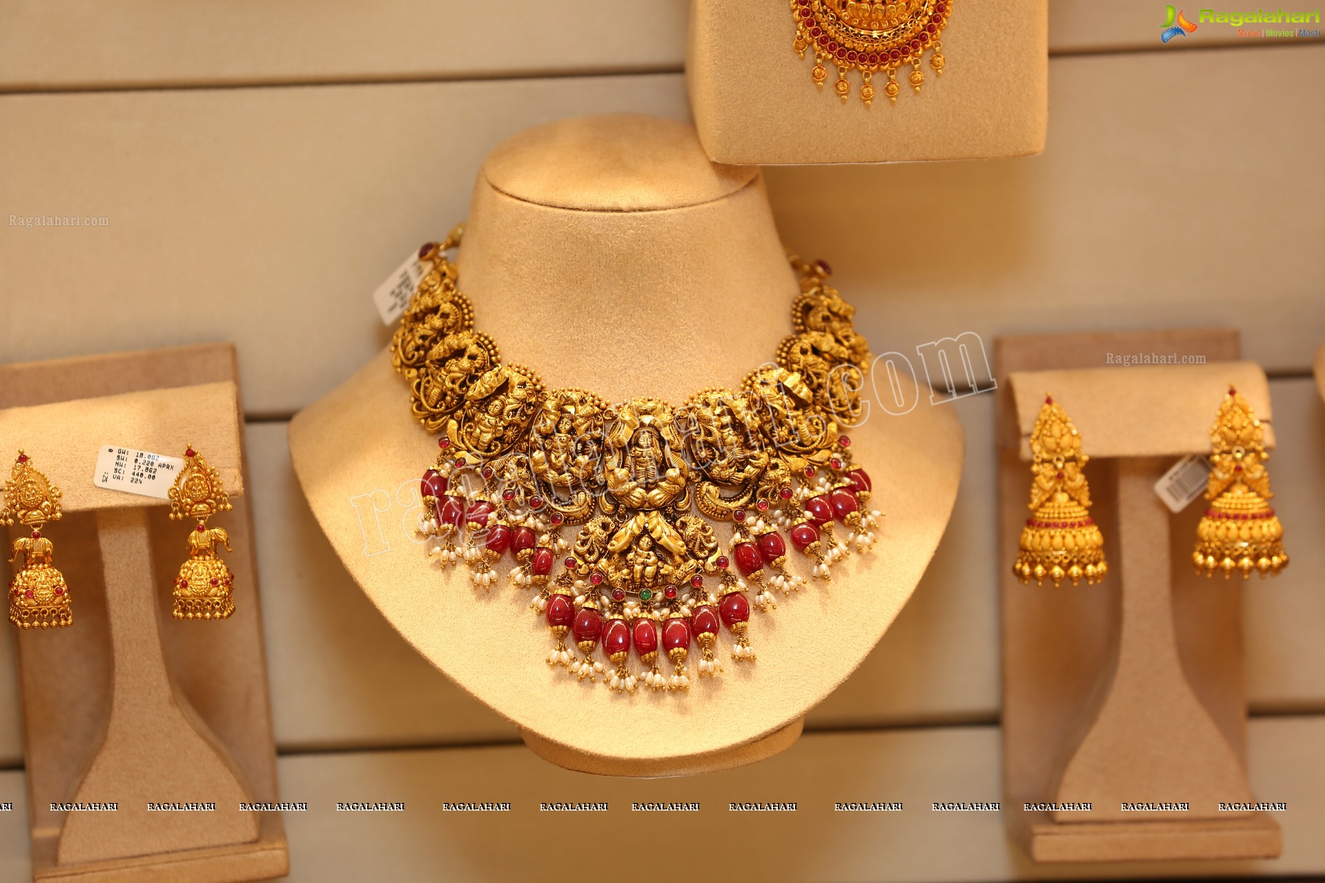 Malbar Gold & Diamonds Jewellery Showcase at Habsiguda Showroom