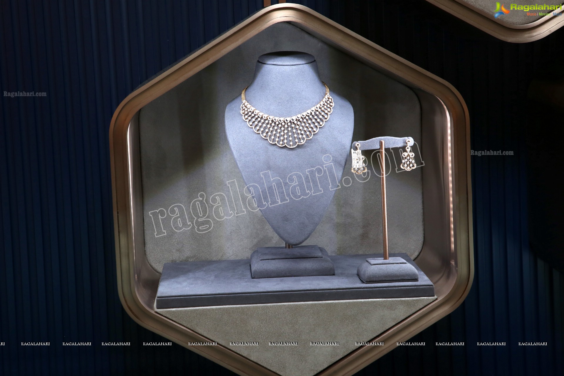 Malbar Gold & Diamonds Jewellery Showcase at Habsiguda Showroom