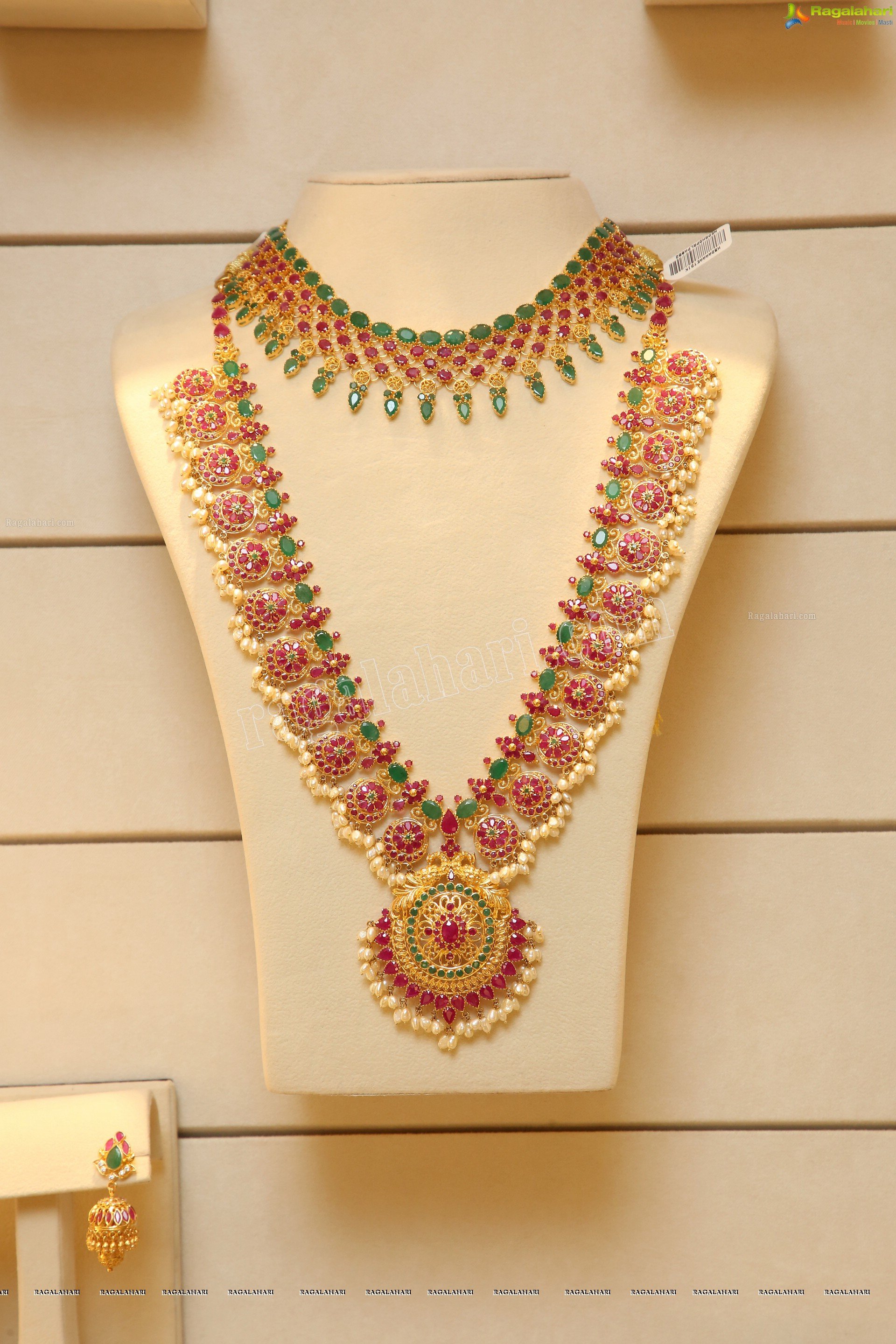 Malbar Gold & Diamonds Jewellery Showcase at Habsiguda Showroom