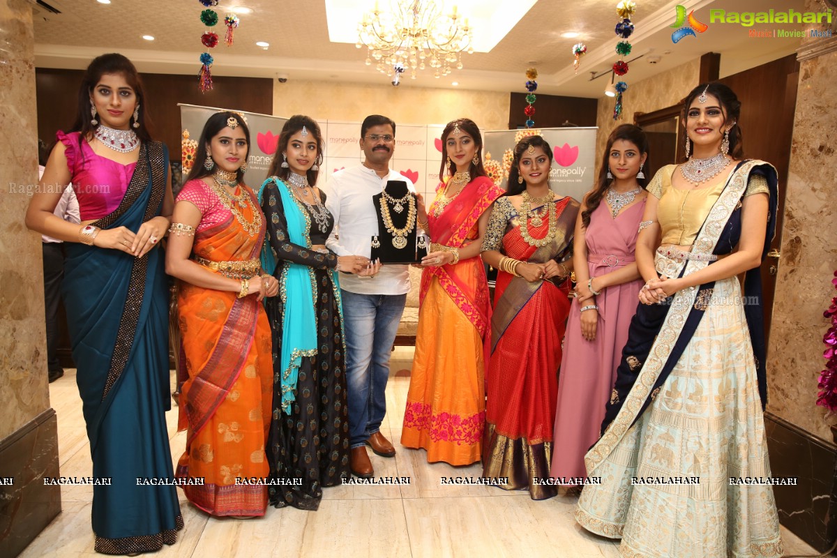 Manepally Jewellers Unveils Special Diwali Collection