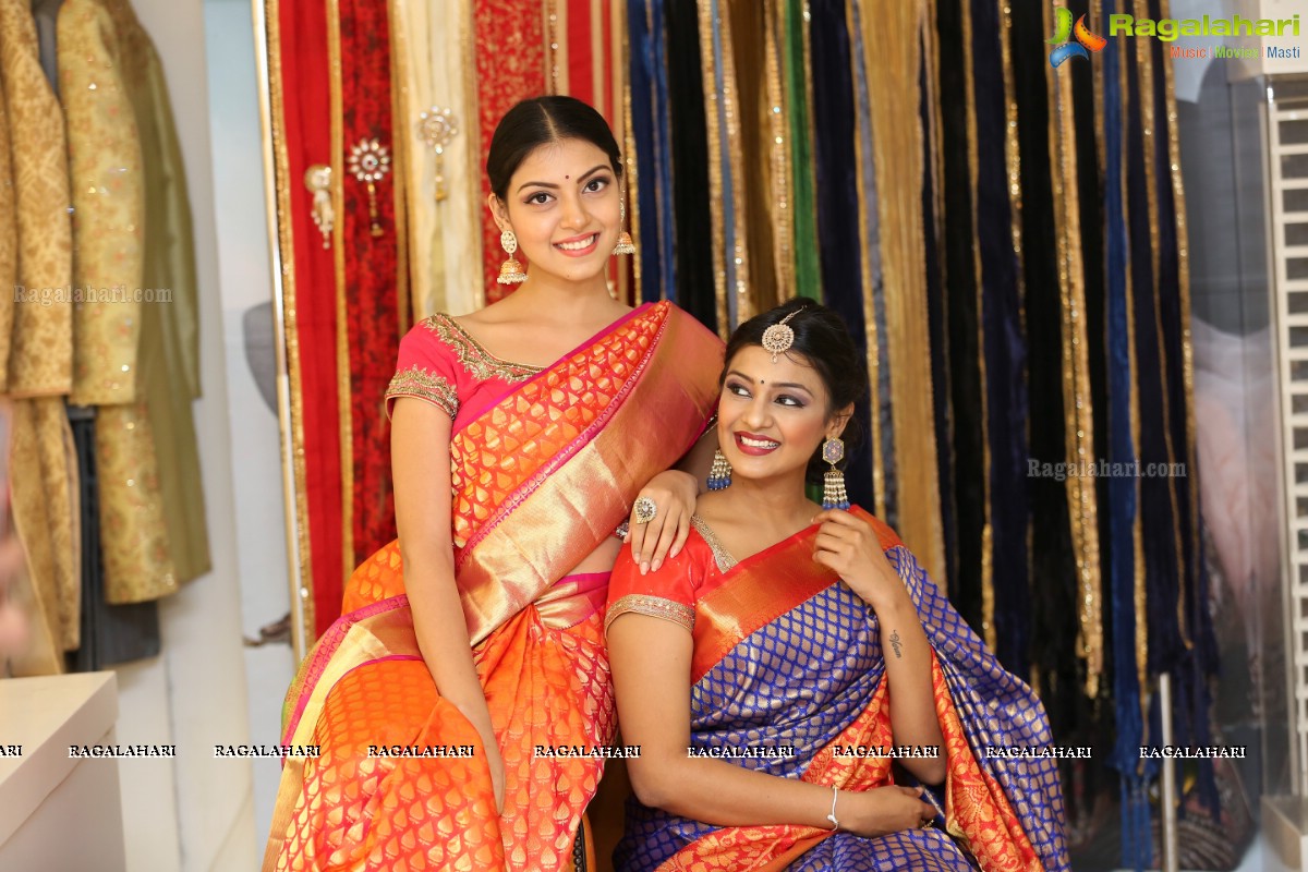 Neerus Majestic Diwali & Wedding Collection Launch at Dilsukhnagar Showroom