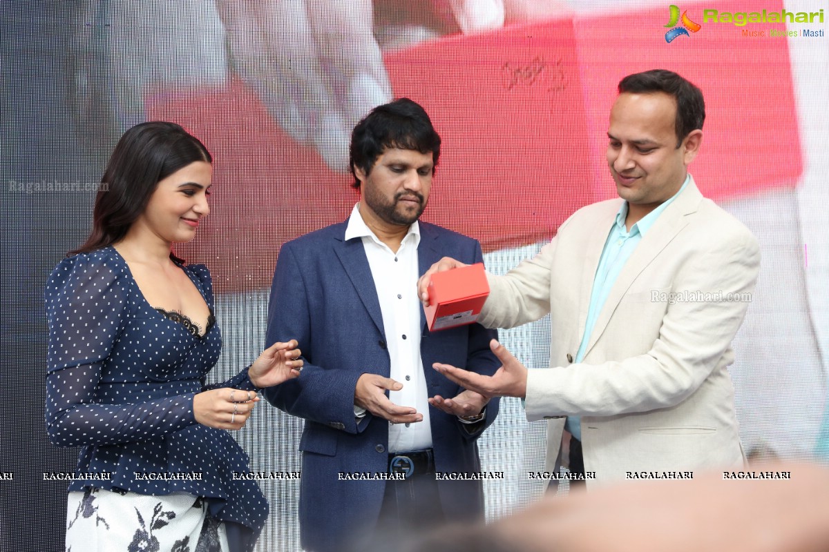 Samantha Launches Oneplus Mobiles At Big C