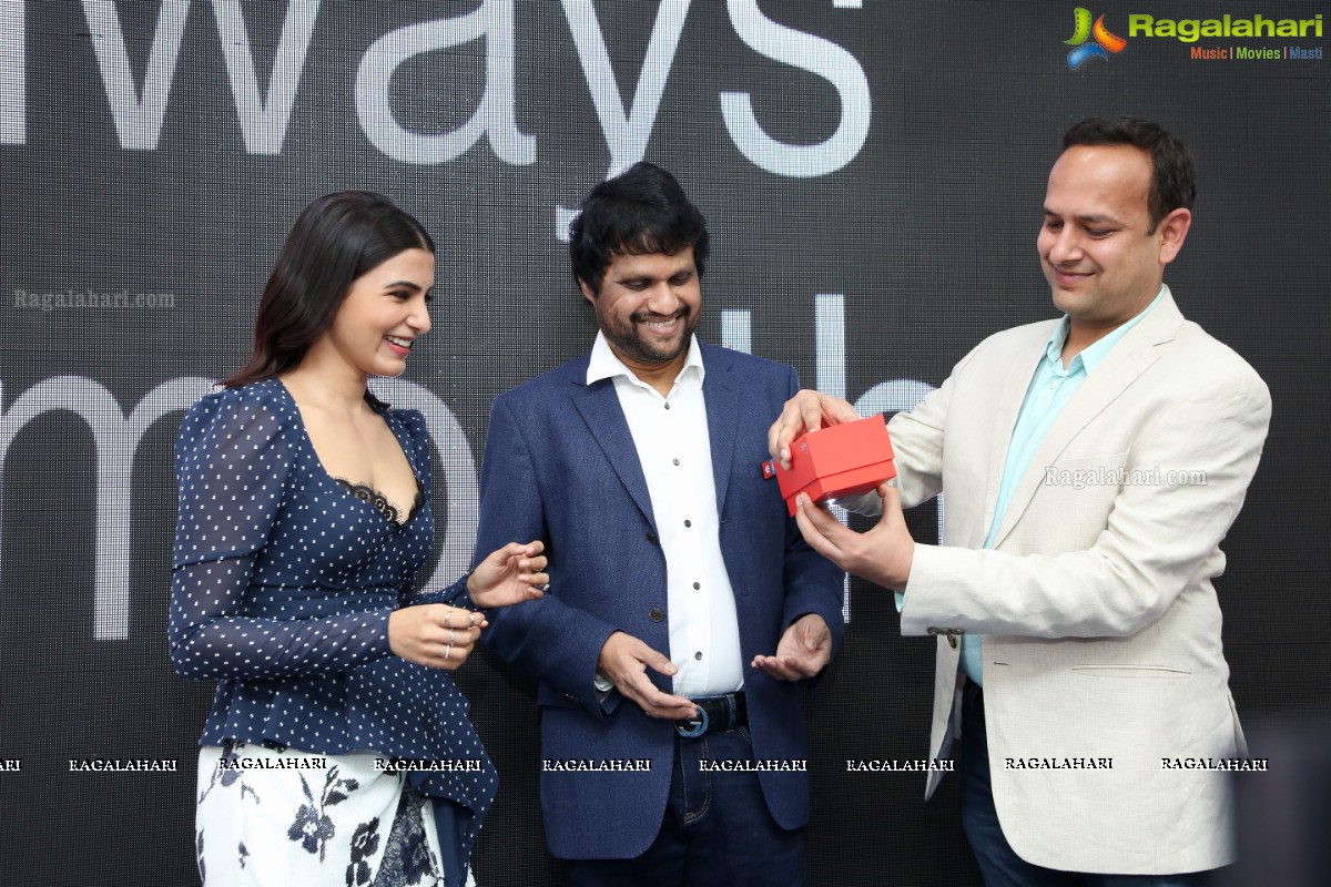 Samantha Launches Oneplus Mobiles At Big C