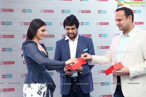 Samantha Launches Oneplus Mobiles At Big C