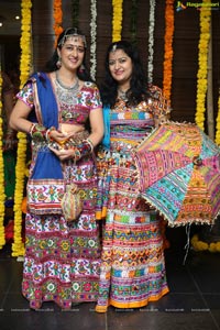 Sanskruti Presents Garba Event