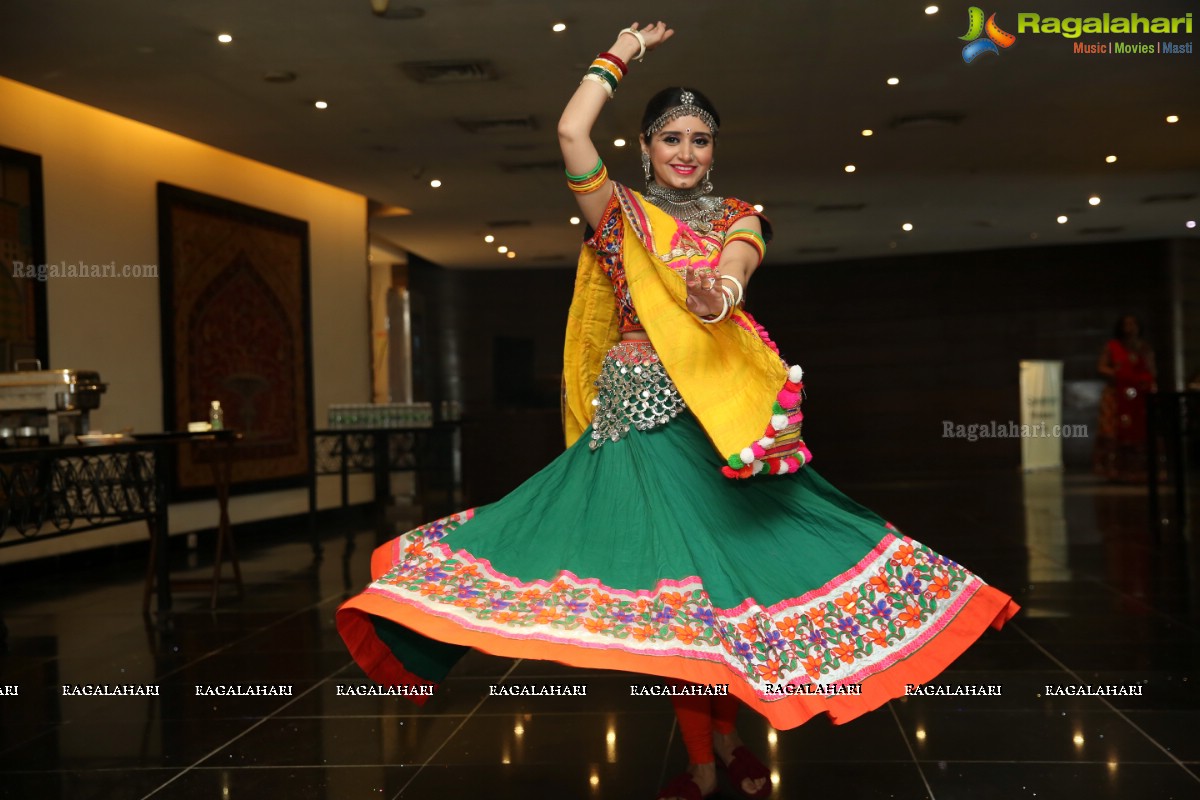 Sanskruti Presents Garba Event at The Park