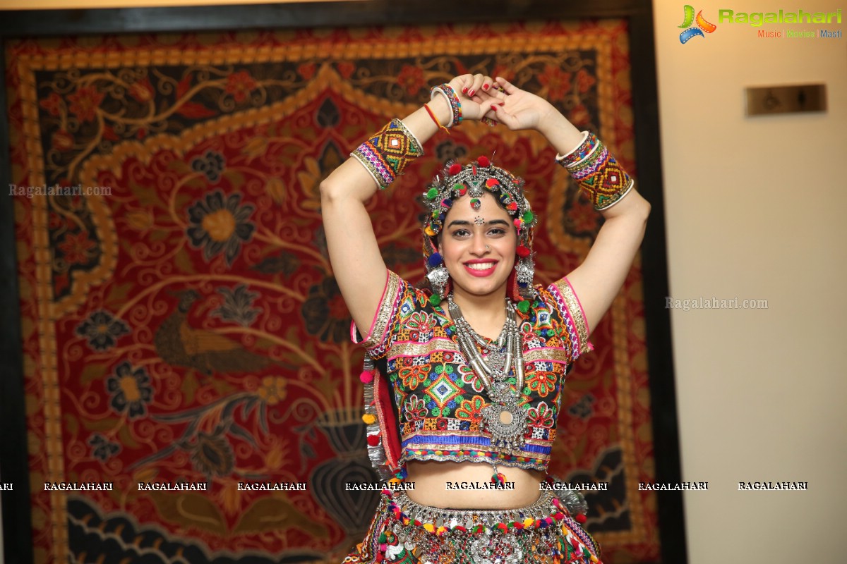 Sanskruti Presents Garba Event at The Park