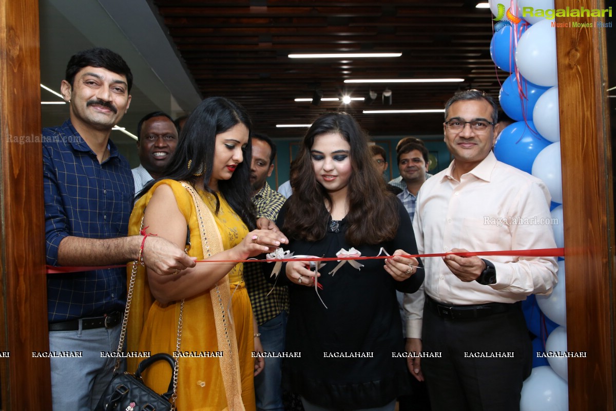 Sleepwell World Store Launch at Furniture City by Nikita Bisht