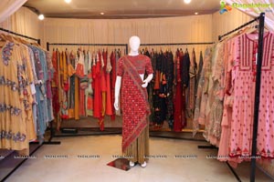 The Dhoom Dhaam Trunk Show