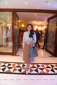 The Dhoom Dhaam Trunk Show