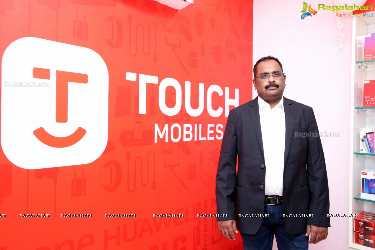 Touch Mobiles Store Launch at Dilsukhnagar