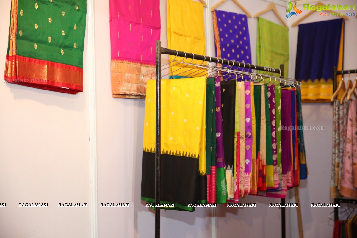 Trendz Exhibition Kicked off At N Convention