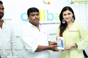 Cellbay 55th Store Launch by Mannara Chopra