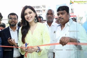 Cellbay 55th Store Launch by Mannara Chopra