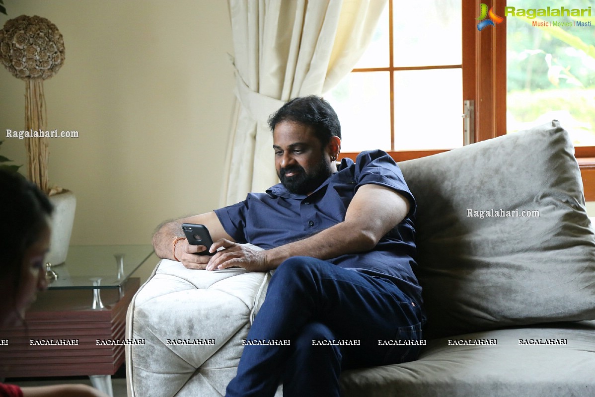 Expiry Date - ZEE5 Original Web Series Working Stills