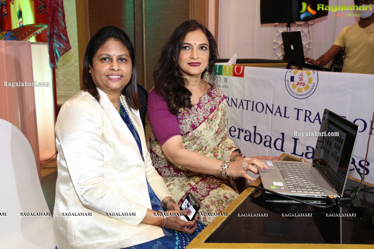 JITO Hyderabad Ladies Wing's 'Mummy Ki Paatashala' Launch, Dandiya Dhamaal at ITC Kalakatiya 