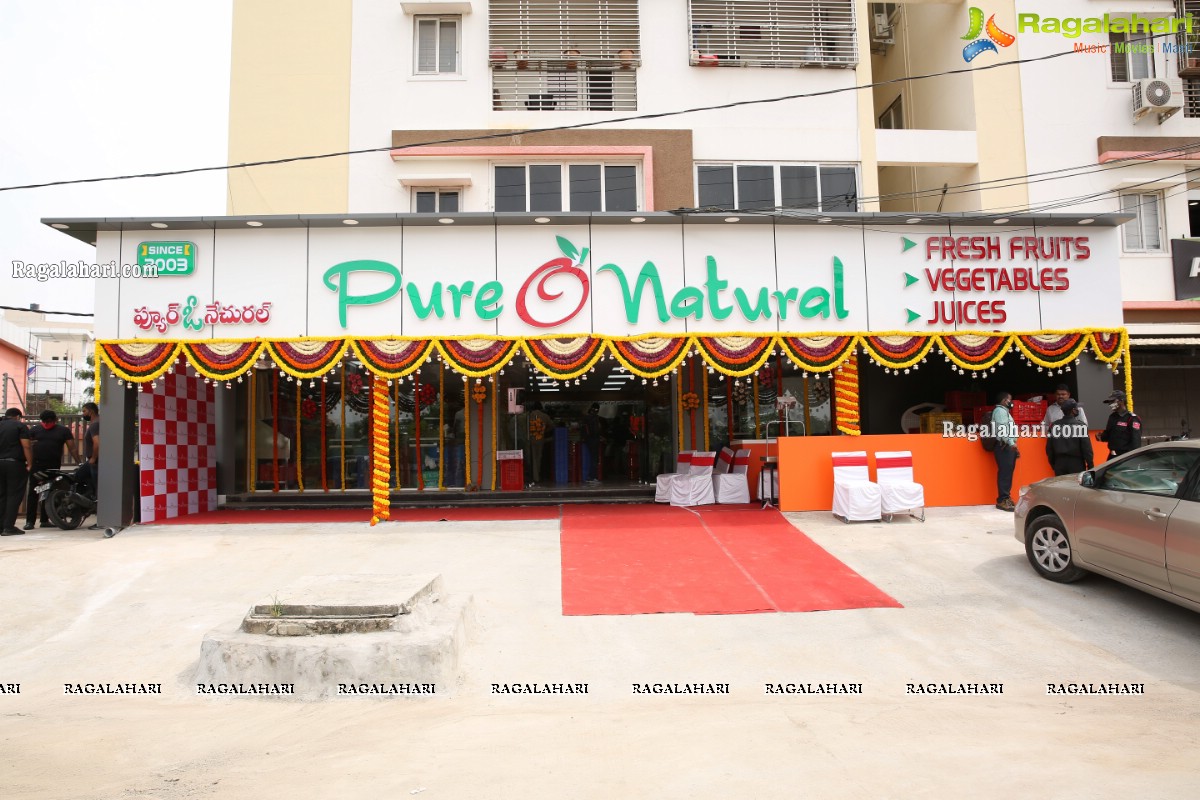 Pure O Natural 17th outlet Opening at Hitech City, Chief Guest: Ms. Smita Valluripalli 