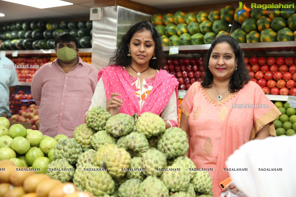 Pure O Natural 17th outlet Opening at Hitech City, Chief Guest: Ms. Smita Valluripalli 