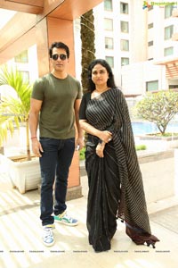 Sameer khan Along with Dr. Neelima Arya Met Sonu Sood