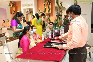 Sriyeras Jewels Pre-Launch Celebrations