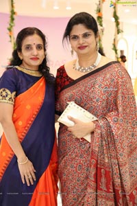 Sriyeras Jewels Pre-Launch Celebrations