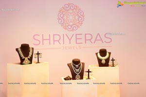 Sriyeras Jewels Pre-Launch Celebrations