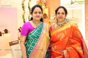 Sriyeras Jewels Pre-Launch Celebrations